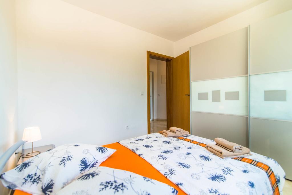 Apartment Una 2 Pula Exterior photo